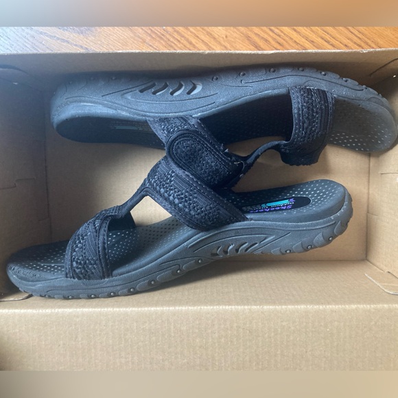 Like new Skechers Black Outdoor Sandals - Picture 9 of 11